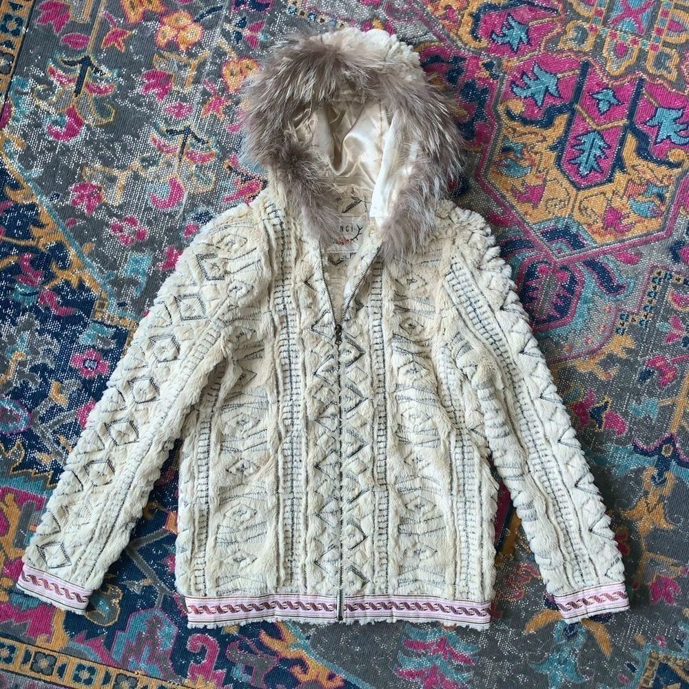 Embroidered Pattern Fur Zip Up Coat with Hood & Shimmer Ribbon lined sz Small